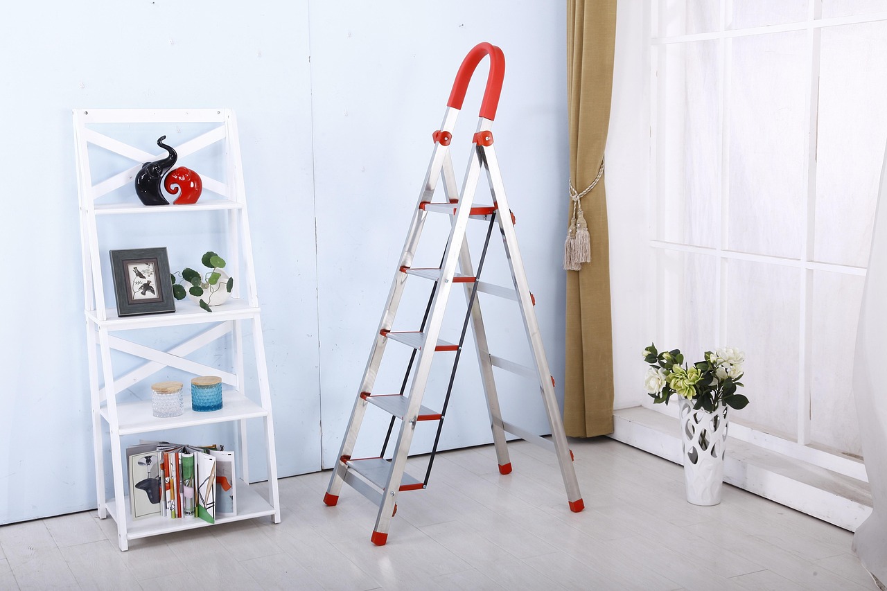 Properly positioned ladder against residential roof for professional work